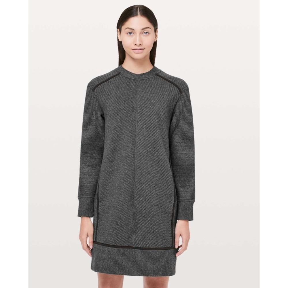 Lululemon On Repeat Dress Women's Gray Cowl Neck Long Sleeve Pockets
W8A75S